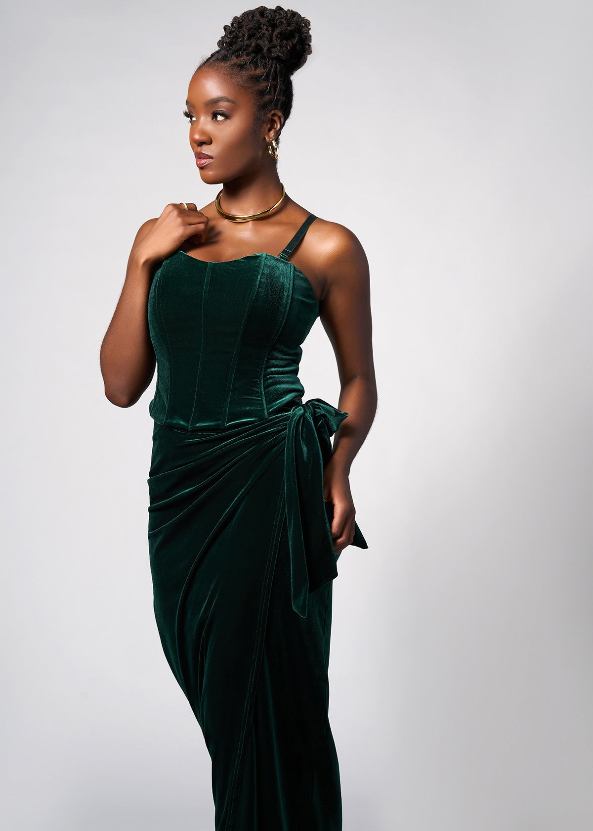 Tesafaye Women's Stretch Velvet Faux Wrap Skirt (Emerald) - D'IYANU