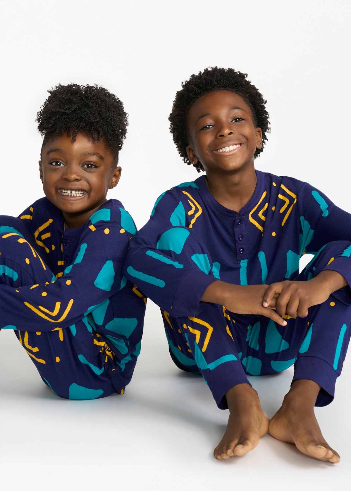 Abeje Kids' Unisex African Print Pajama Set (Navy Gold Mudcloth) - D'IYANU