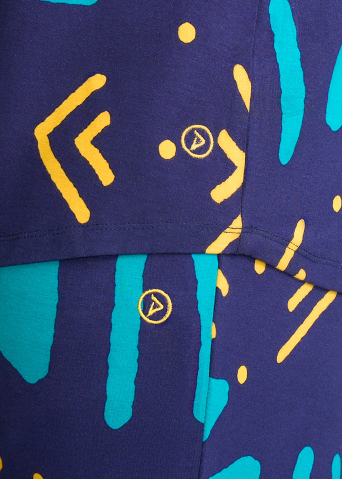 Mobisi Men's African Print Pajama Set (Navy Gold Mudcloth) - D'IYANU