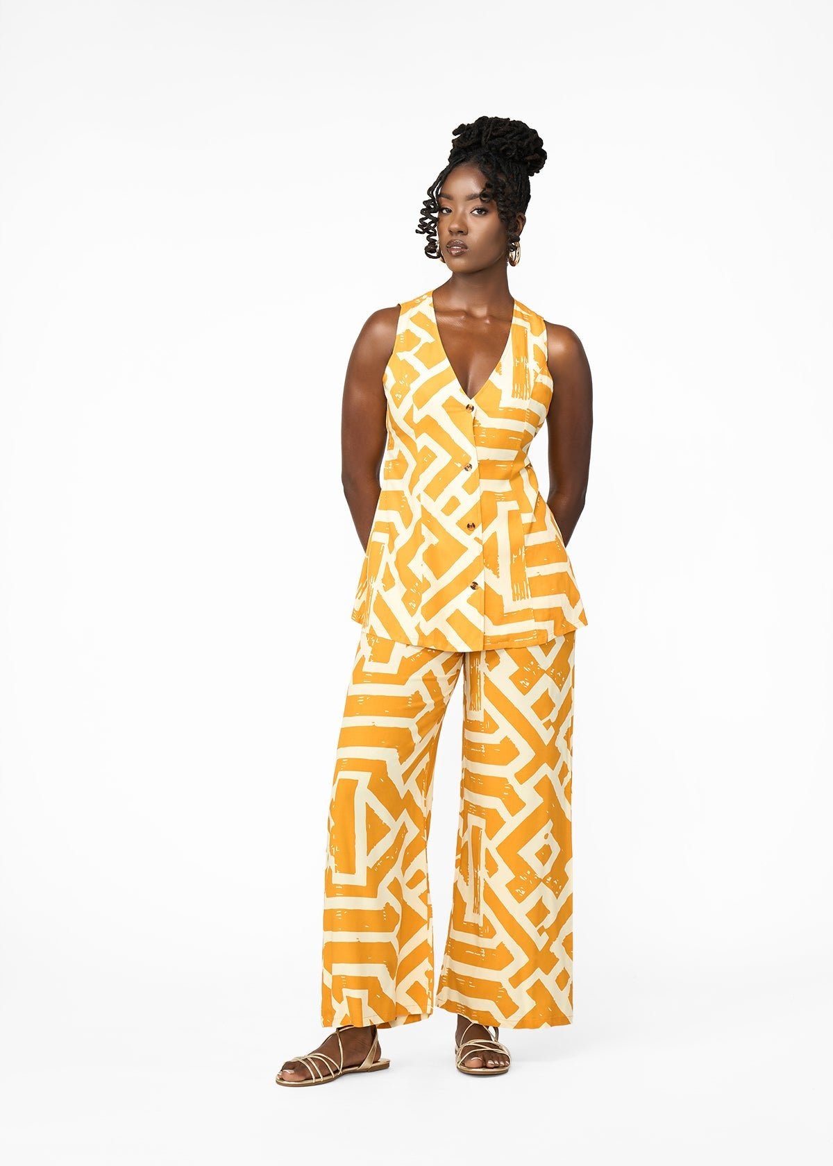 Sekaia Women's African Print Button-Up Vest (Gold Cream Tribal)