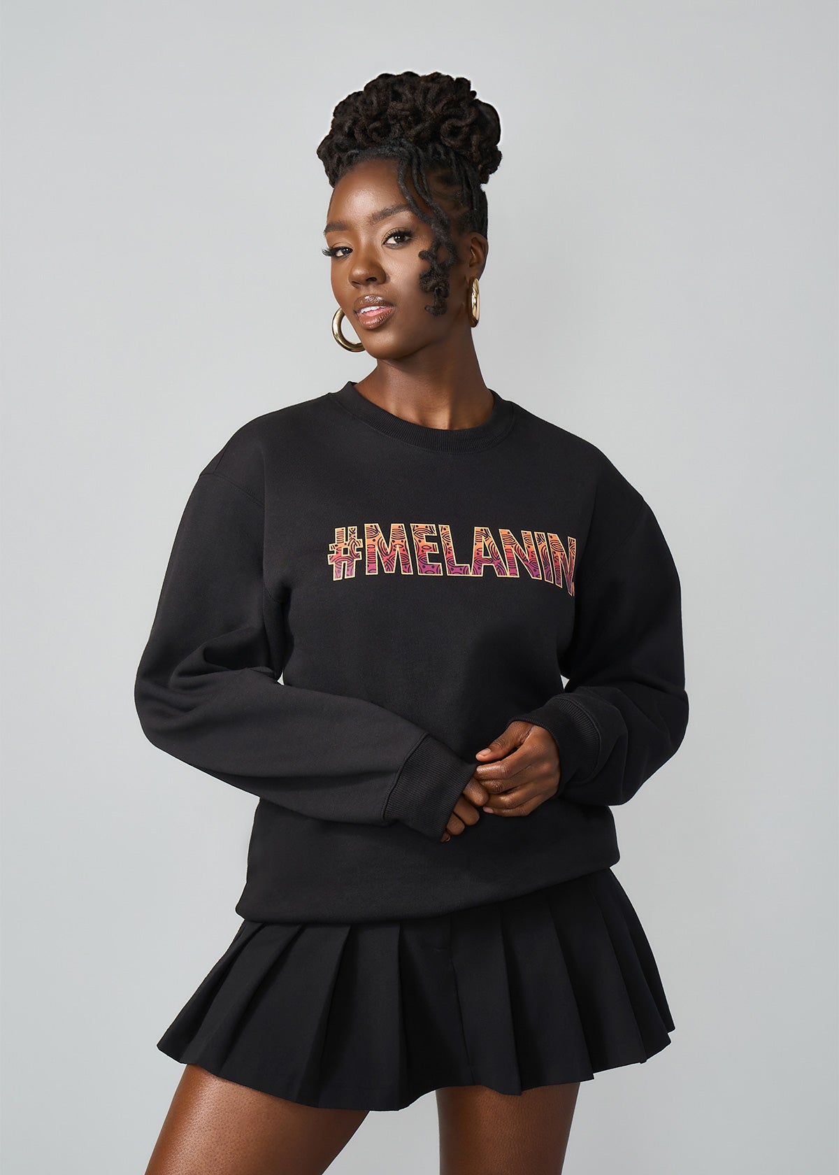 Oloro Unisex African Print Melanin Graphic Sweatshirt (Black/Orange Purple Batik) - D'IYANU