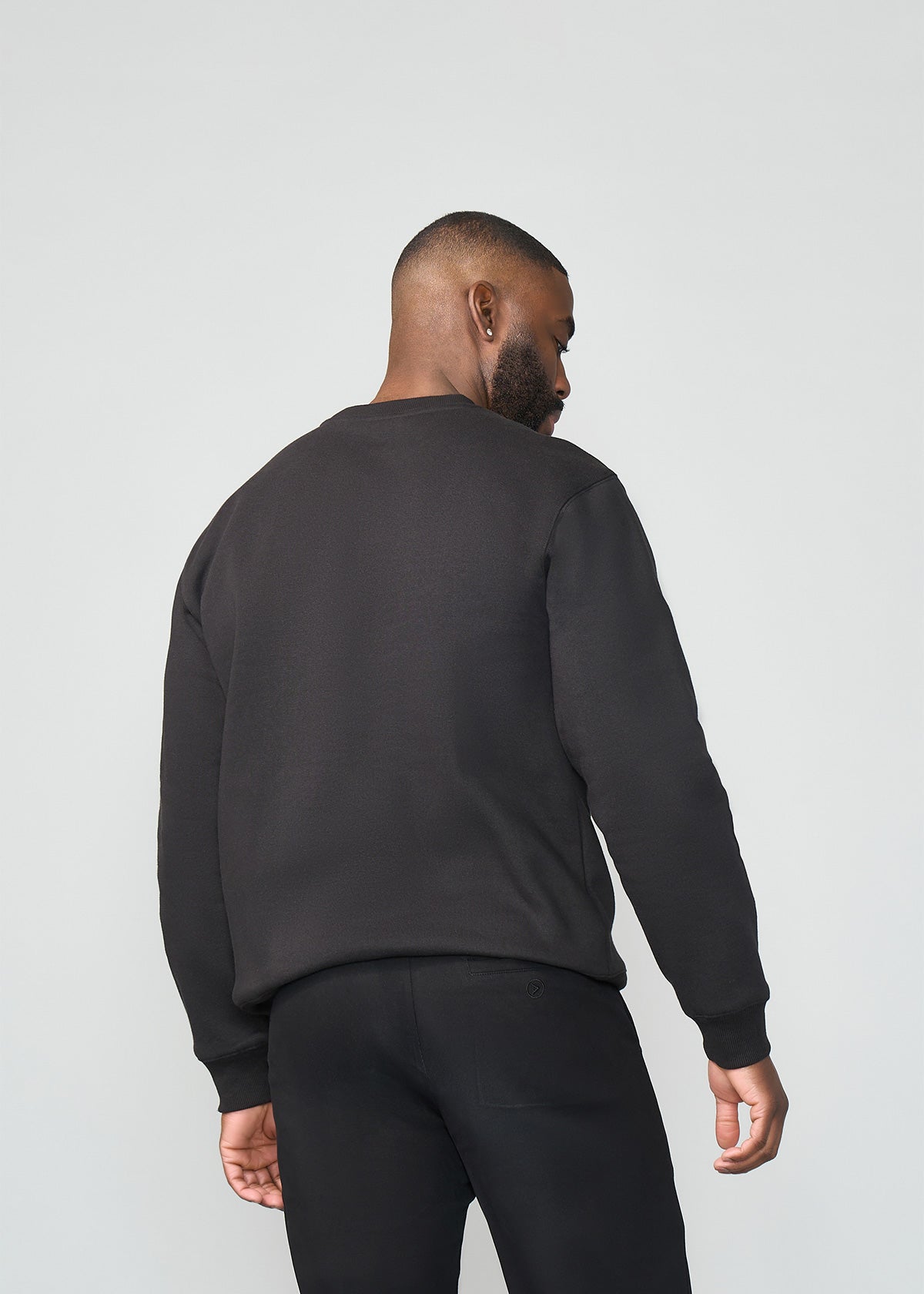 Oloro Unisex African Print Melanin Graphic Sweatshirt (Black/Orange Purple Batik) - D'IYANU