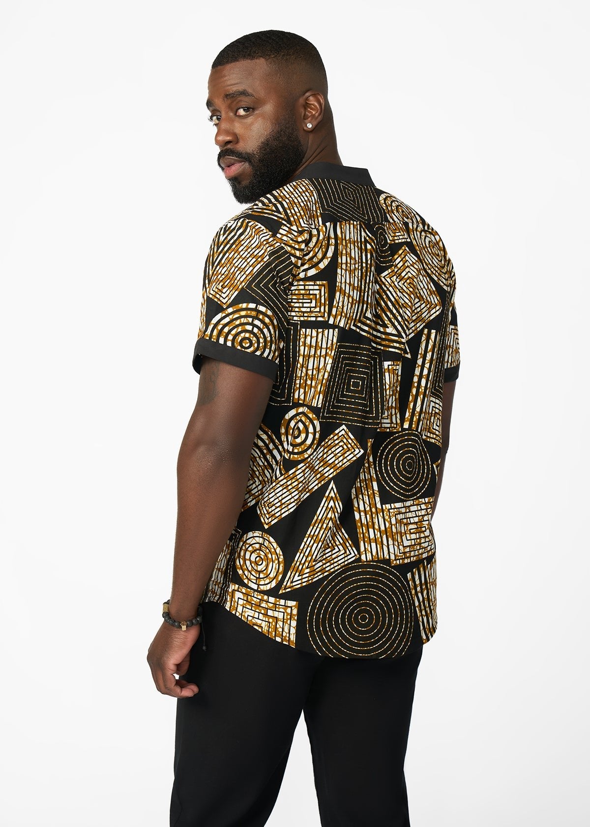 Olu Short Sleeve Mandarin Button-Up African Print Shirt (Black Brown Geometric) - D'IYANU