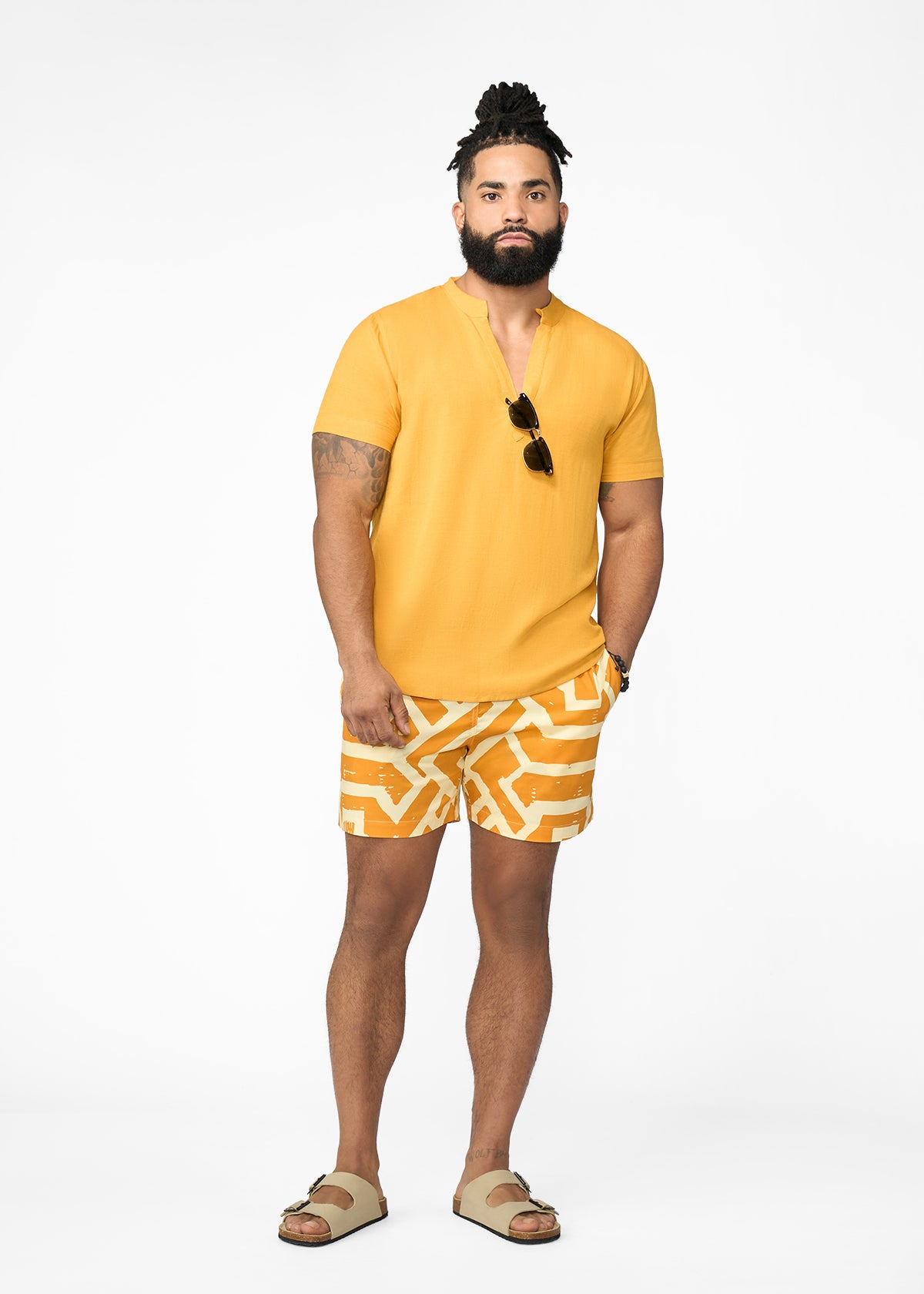 Tiziri Men's African Print Shorts (Gold Cream Tribal) - D'IYANU