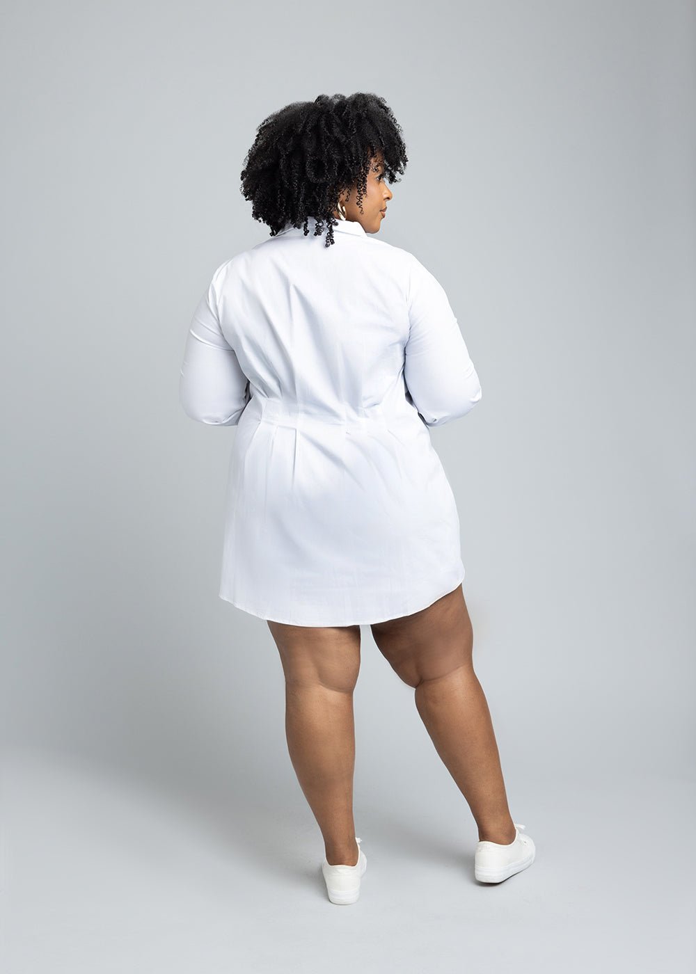 Safi Women's Button-Up Shirt Dress (White) - D'IYANU