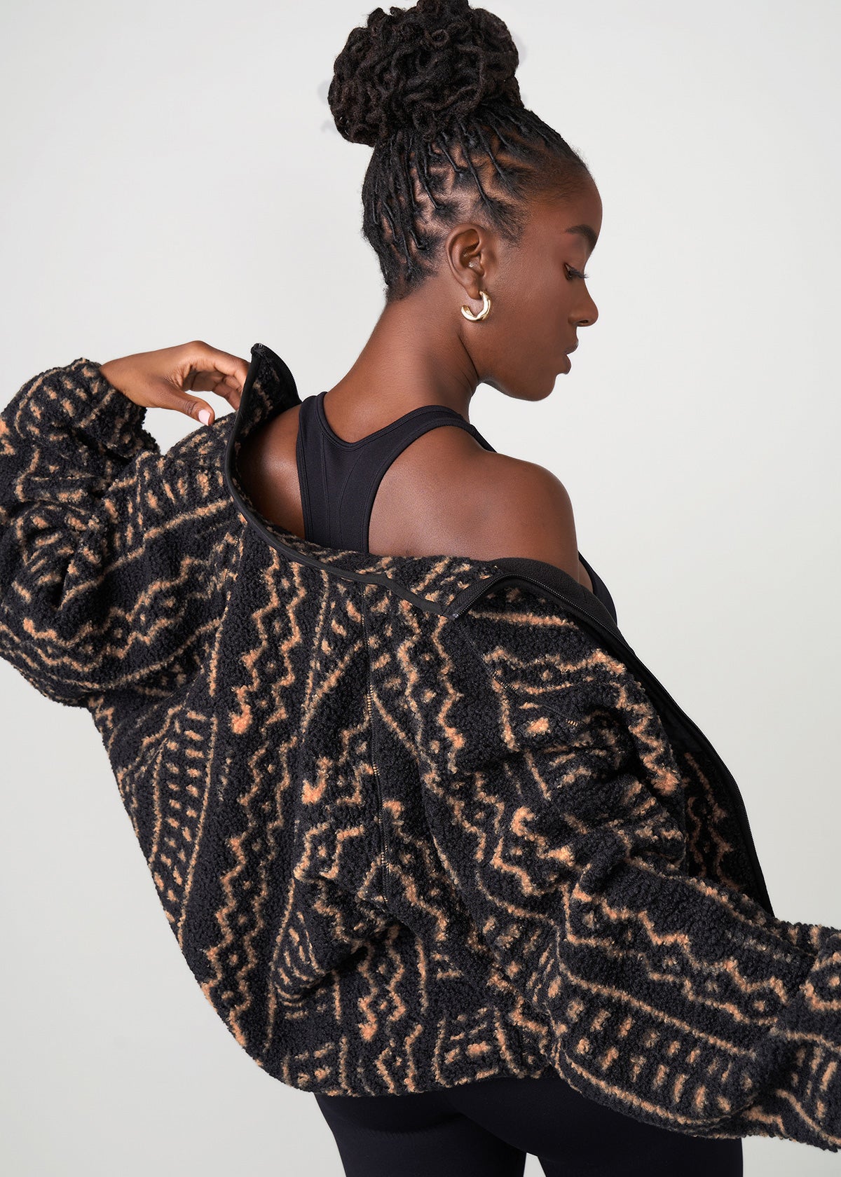 Sisi Women's African Print Teddy Fleece Jacket (Mocha Tribal Lines) - D'IYANU