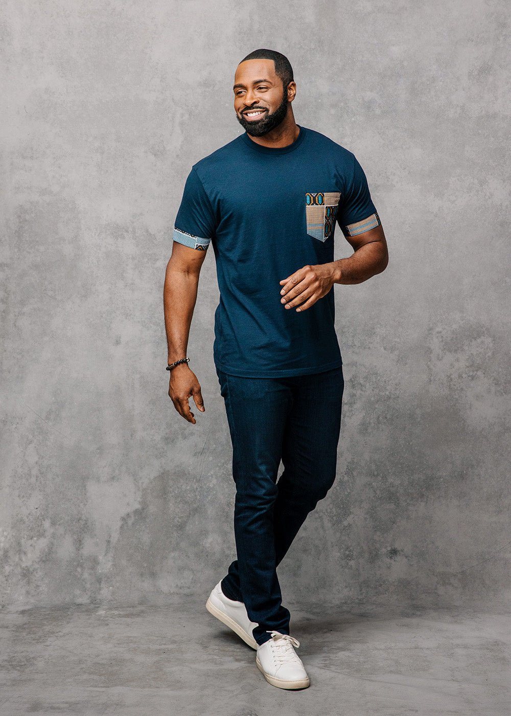 Seun Men's African Print T-Shirt with Pocket (Blue/Tan Navy) - D'IYANU
