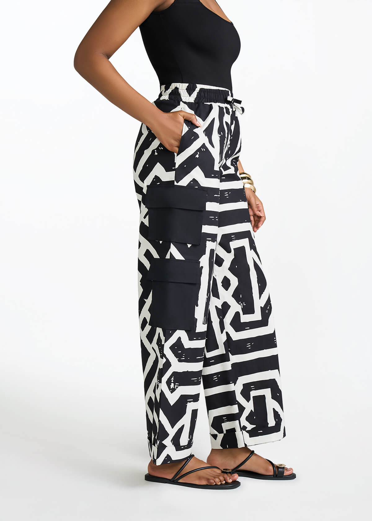 Ayoka Women's African Print Twill Cargo Pants (Onyx Cream Tribal) - D'IYANU