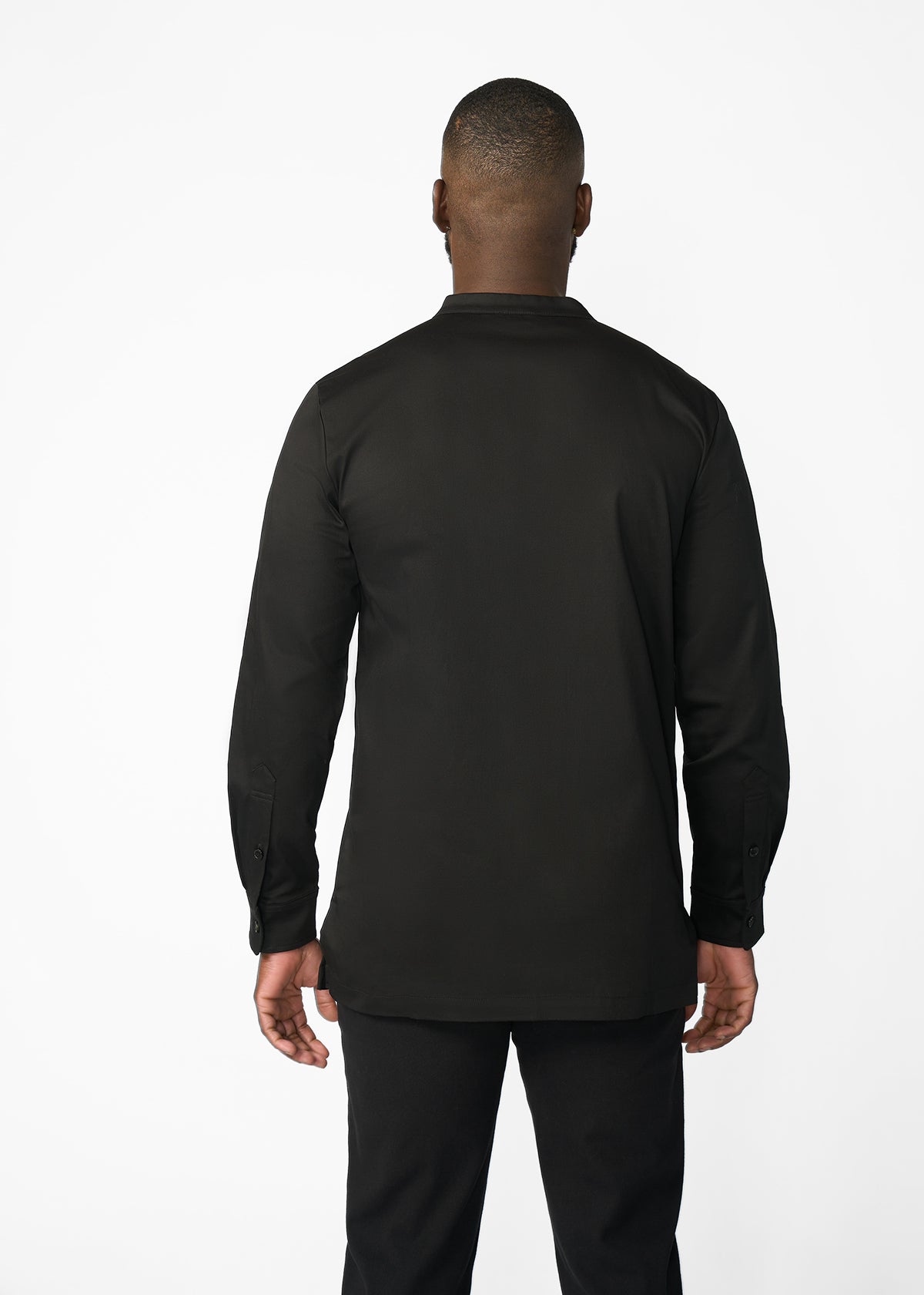 Dubaku Men's Traditional African Embroidery Shirt (Black)