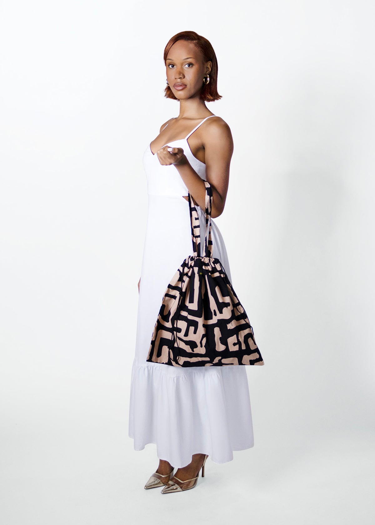 Ebuni African Print Tote Bag  (Black Tan Geometric)