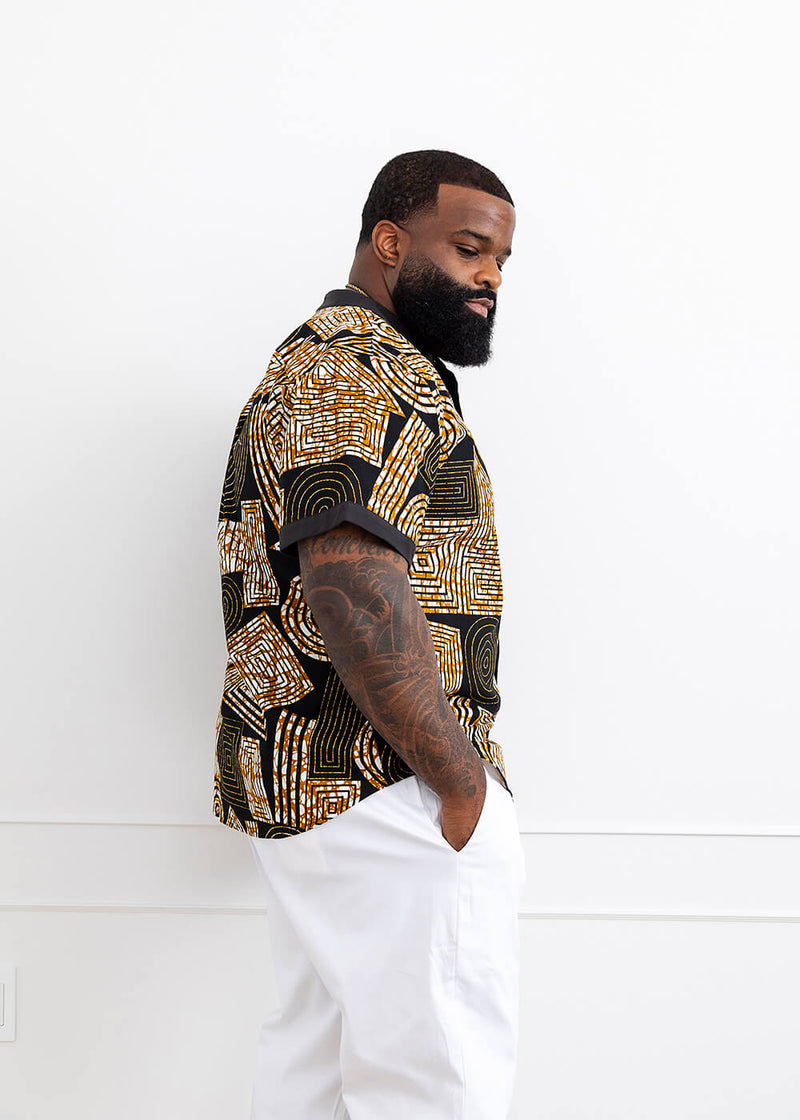 Olu Short Sleeve Mandarin Button-Up African Print Shirt (Black Brown Geometric)