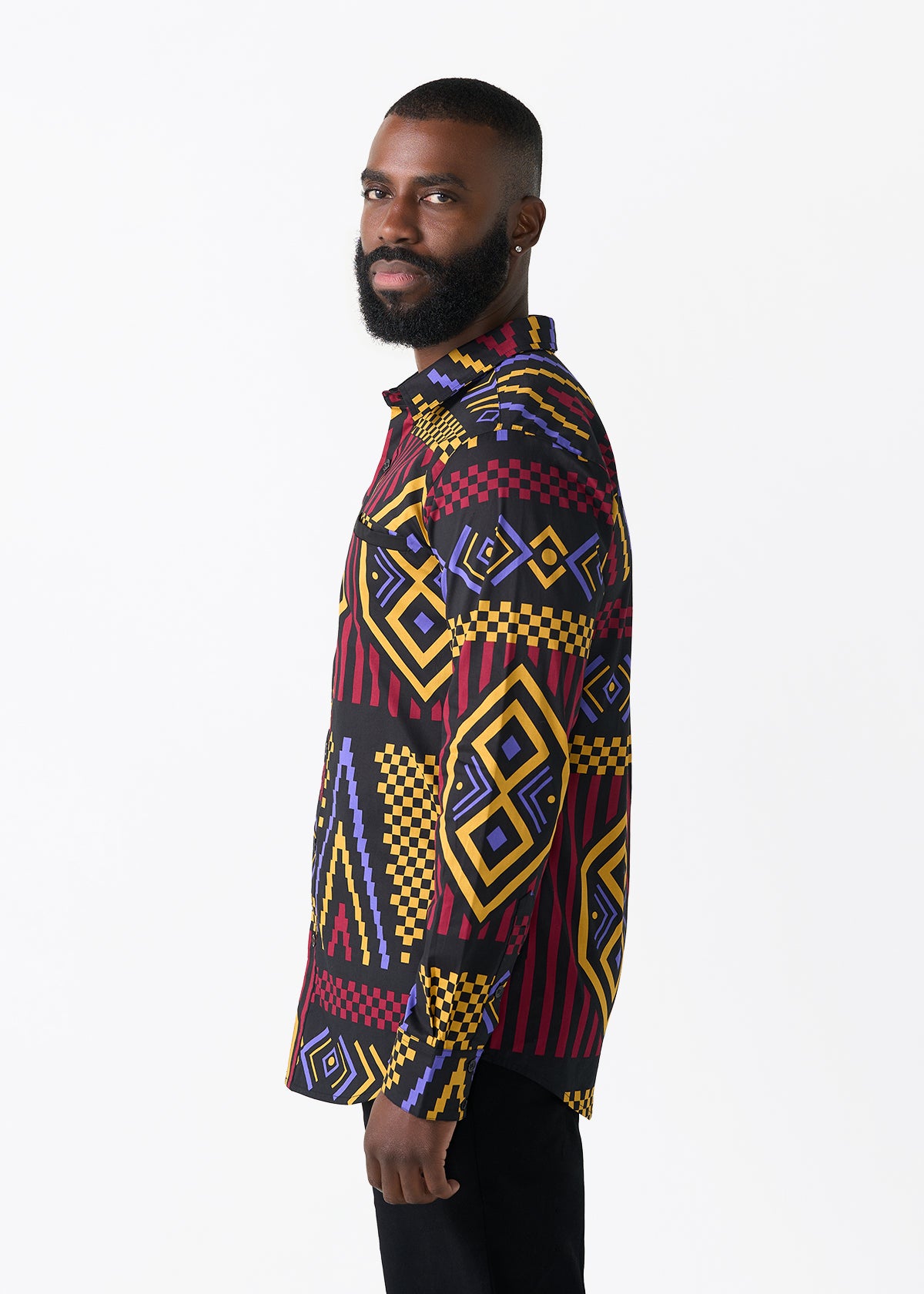Mazi Men's African Print Button-up Shirt (Black Burgundy Tribal)