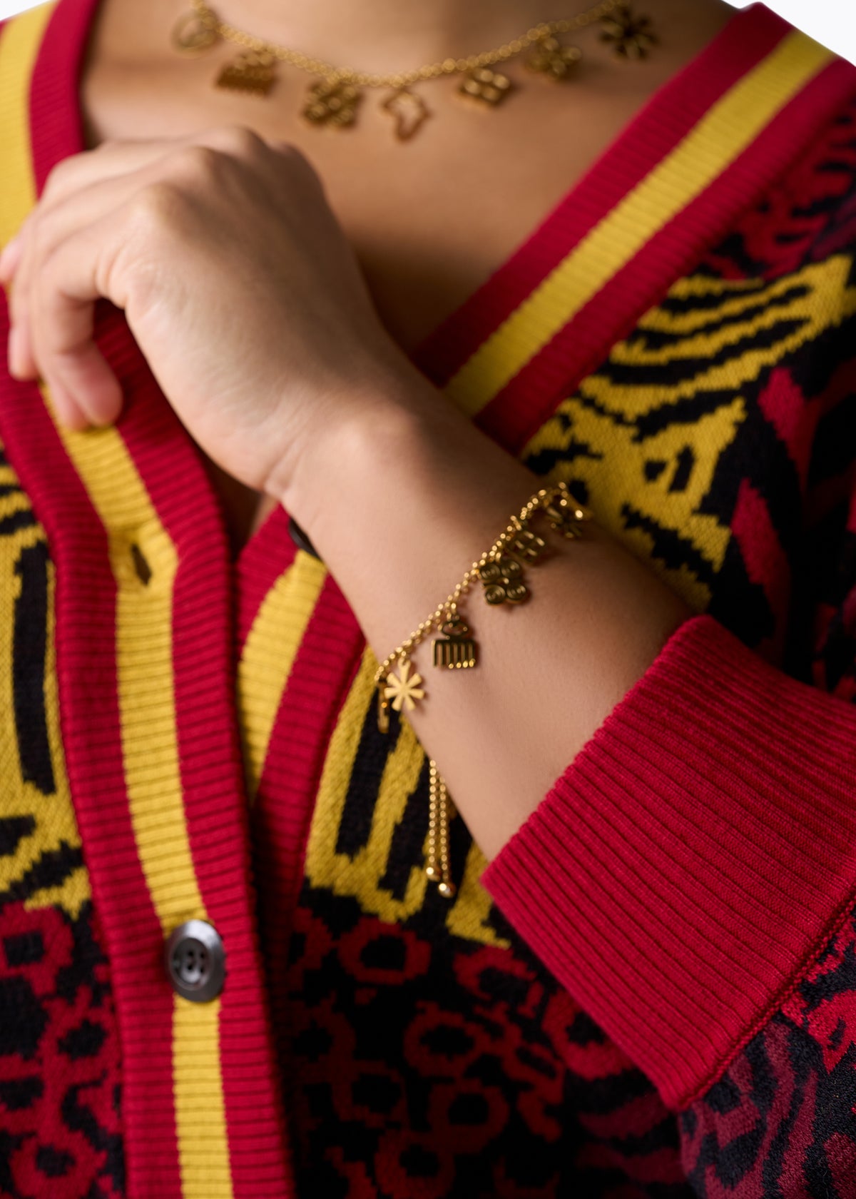 Safiya Womens Charm Necklace (GOLD)