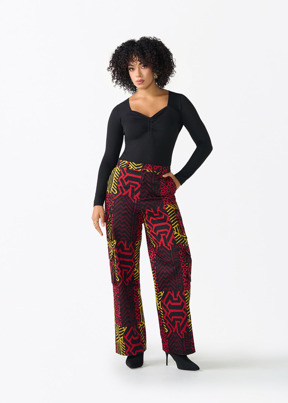 Yunma Women's African Print Twill Cargo Pants (Black Cherry Multipattern)