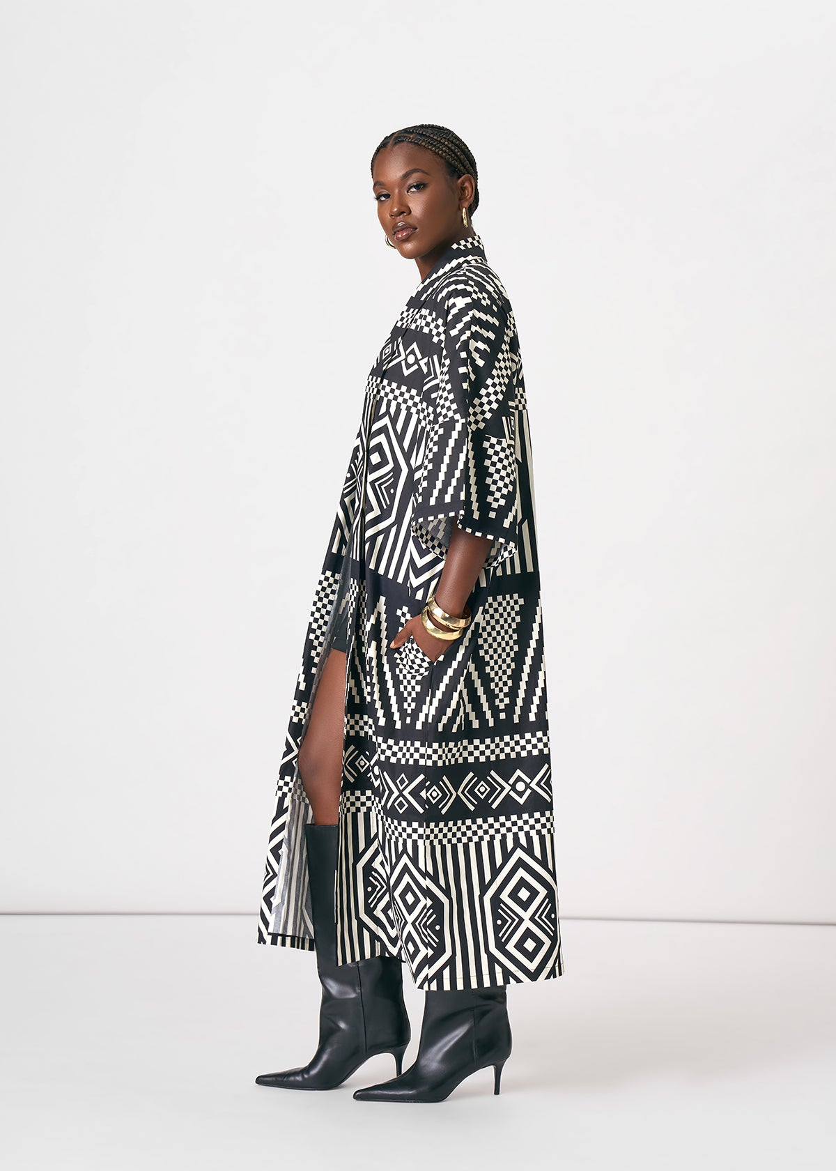 Amina Women's African Print Kimono (Black Cream Tribal) - D'IYANU