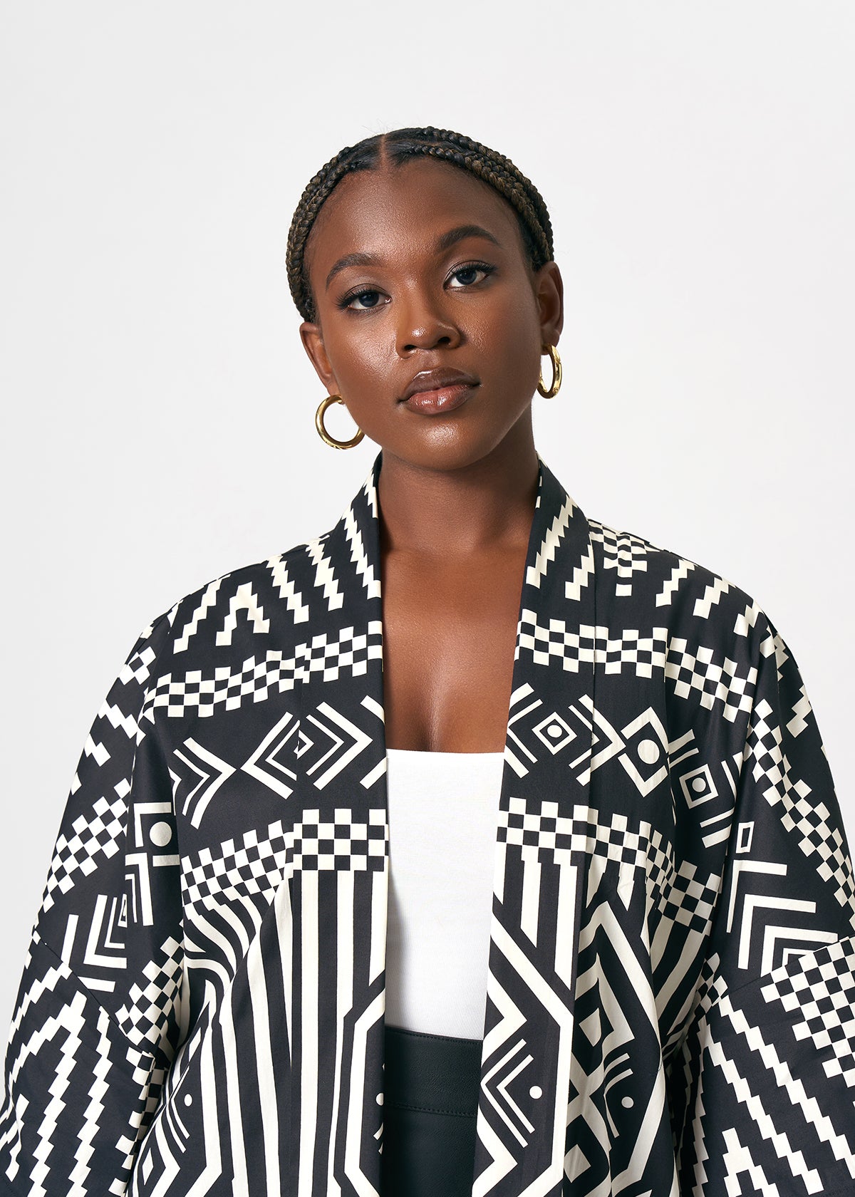 Amina Women's African Print Kimono (Black Cream Tribal) - D'IYANU