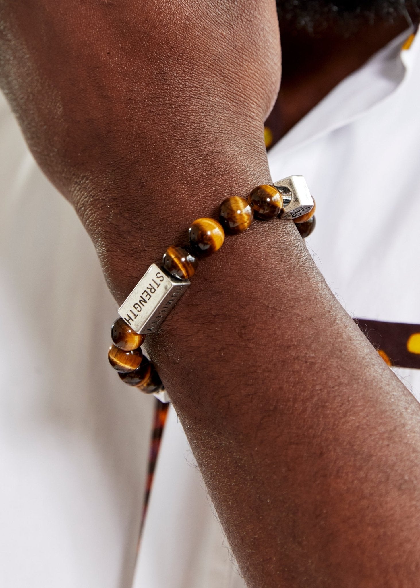Irele Beaded Humility and Strength Adinkra Symbol Bracelet (Brown) - D'IYANU