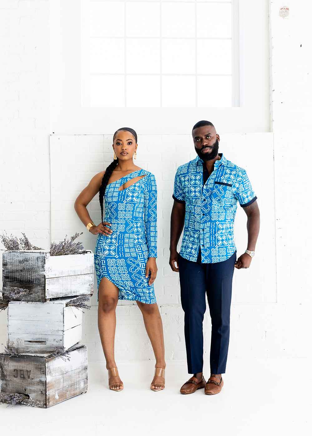 Deion Men's African Print Short Sleeve Button-Up Shirt (Cool Blue Adire) - Clearance